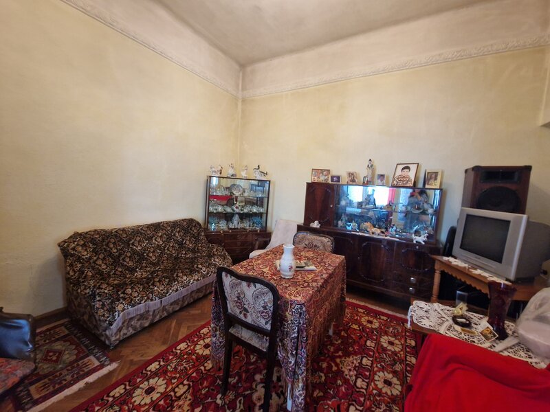 Ramnicu Valcea, Biblioteca Judeteana,