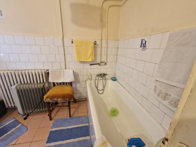 Ramnicu Valcea, Biblioteca Judeteana,